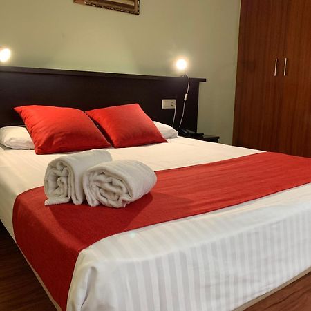 Hostal Hotil Coruna Centro Hotel Ла Коруня Екстериор снимка