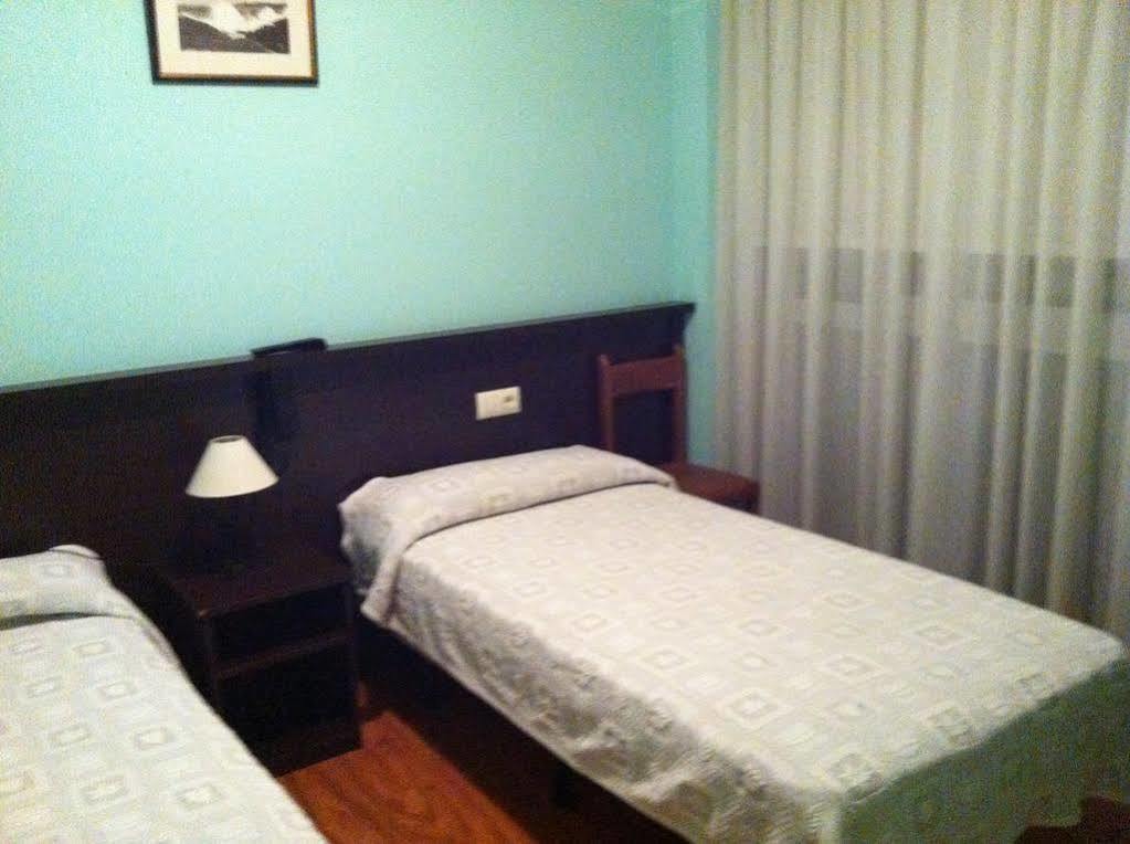 Hostal Hotil Coruna Centro Hotel Ла Коруня Екстериор снимка