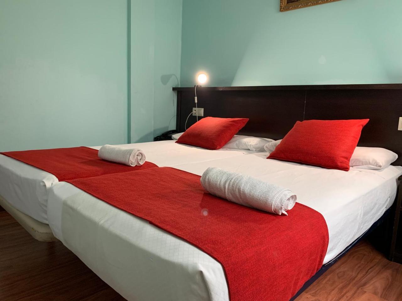 Hostal Hotil Coruna Centro Ла Коруня Екстериор снимка